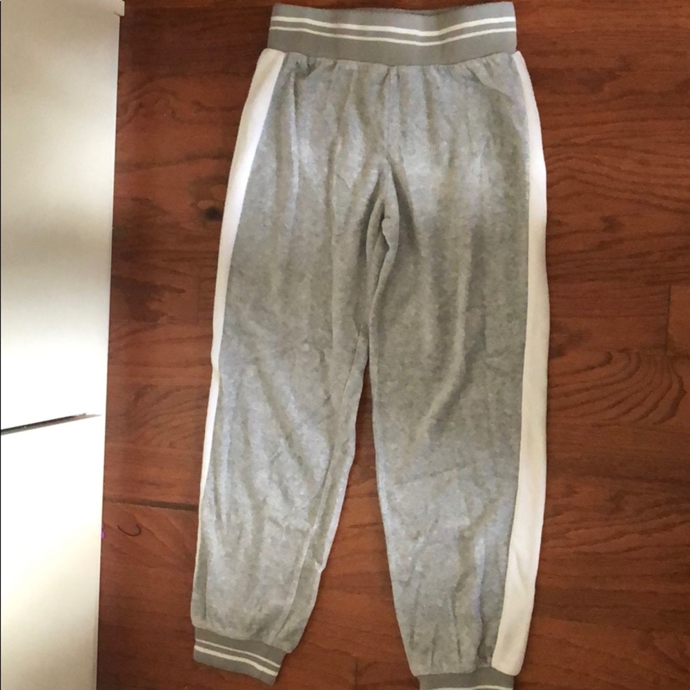 Speechless | Gray Girls joggers